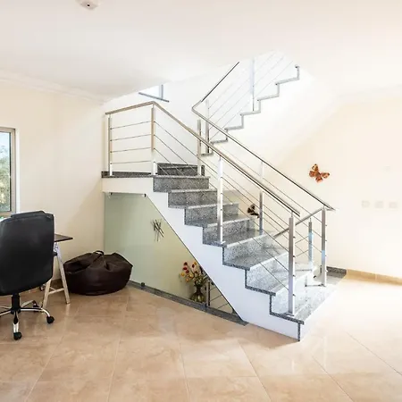 Cardona - South Facing Private Pool Albufeira