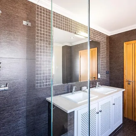 Cardona - South Facing Private Pool 빌라
